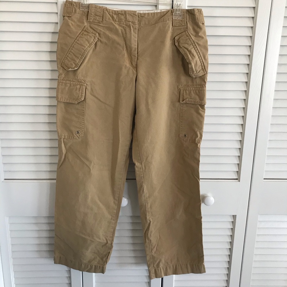J. Crew Women’s Low Rise Cargo Pants Women’s Khaki Tan Ankle Cropped Size 8